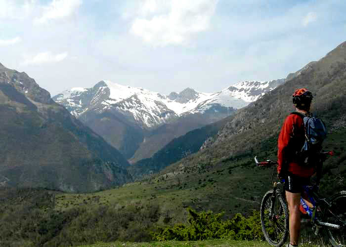 Mountain biking in the Sibillini Mountains, Italy
